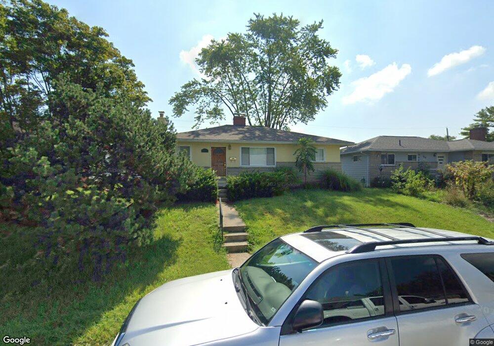 206 Postle Blvd, Columbus, OH 43228 - photo 1