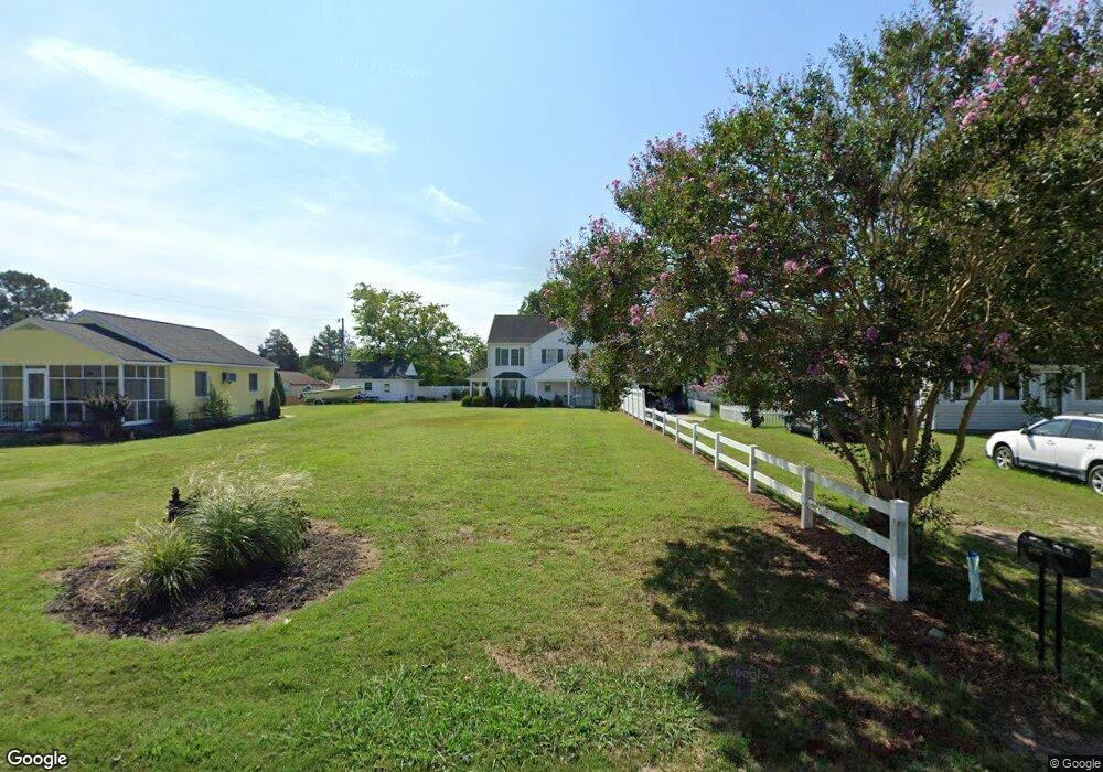 3879 Grandview Dr, Dunnsville, VA 22454 - photo 1