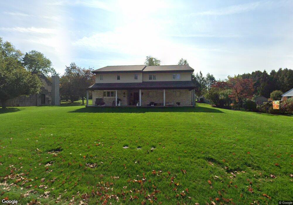 1258 E Derry Rd, Hershey, PA 17033 - photo 1