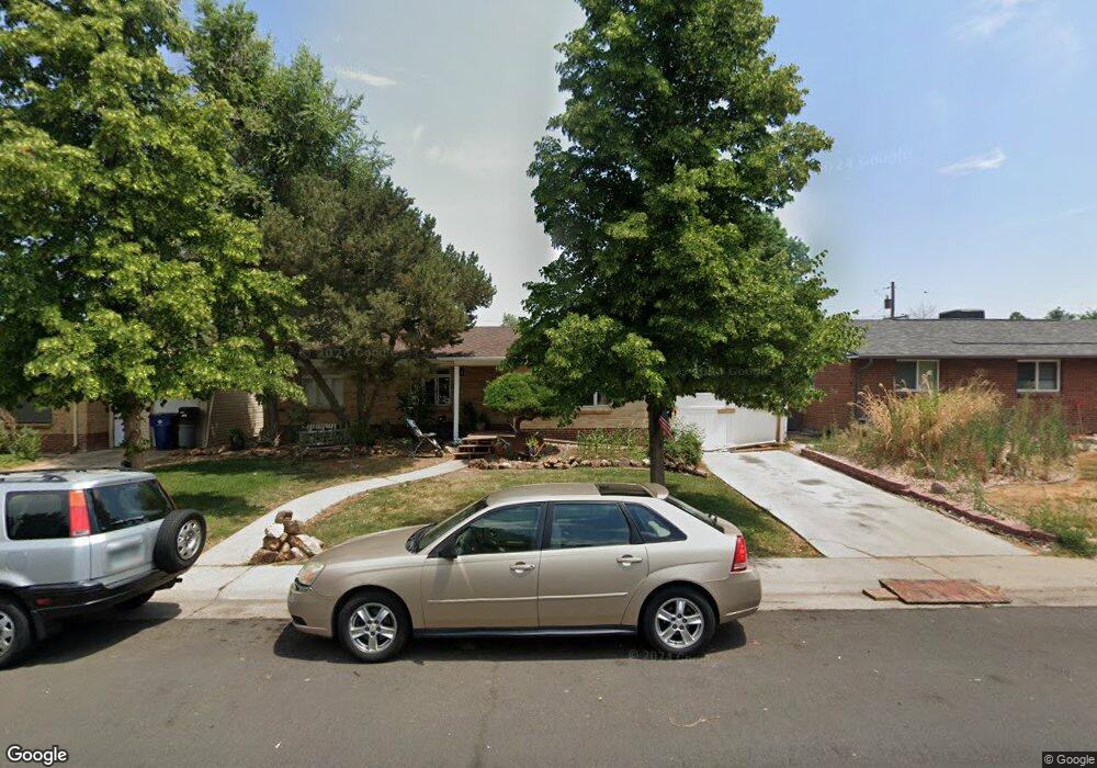 524 Elmira St, Aurora, CO 80010 - photo 1