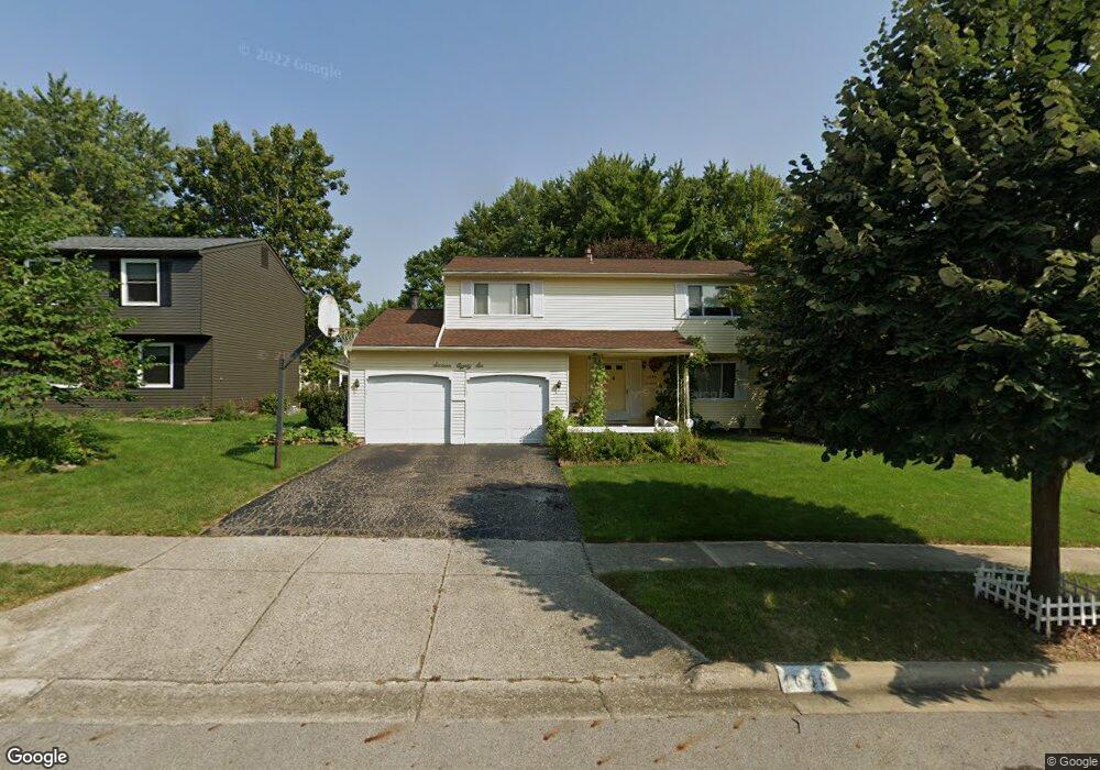 1686 Parkgate Rd, Columbus, OH 43229 - photo 1