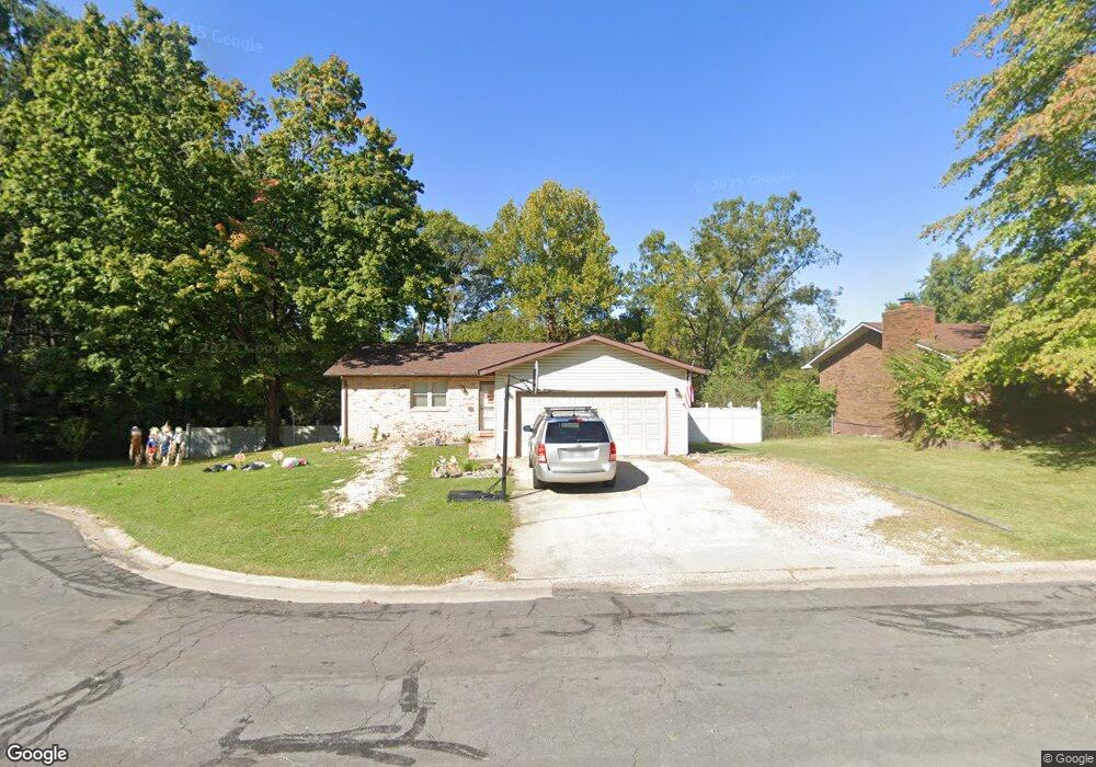 33 Gary Ave, Maryville, IL 62062 - photo 1