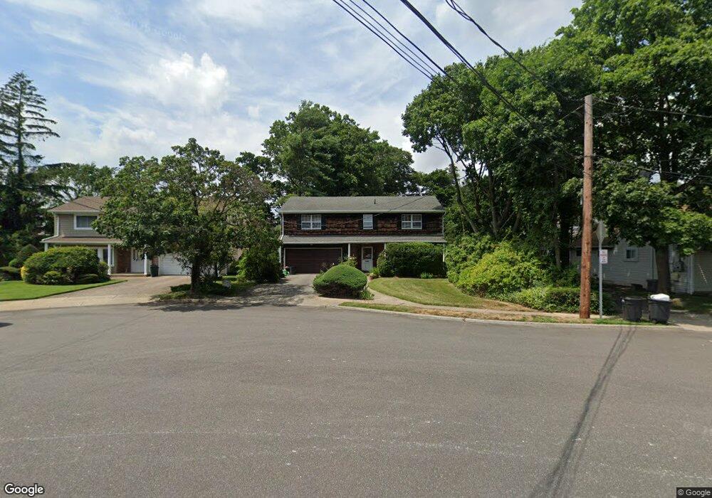 2065 London Ct, Merrick, NY 11566 - photo 1