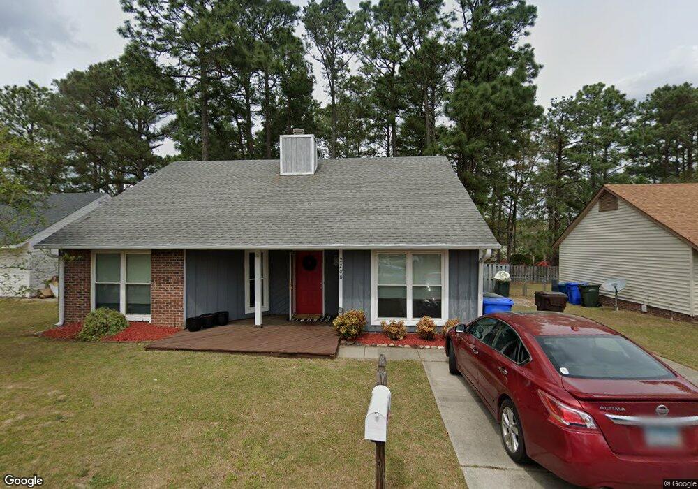 2208 Hanbury Ln, Fayetteville, NC 28304 - photo 1
