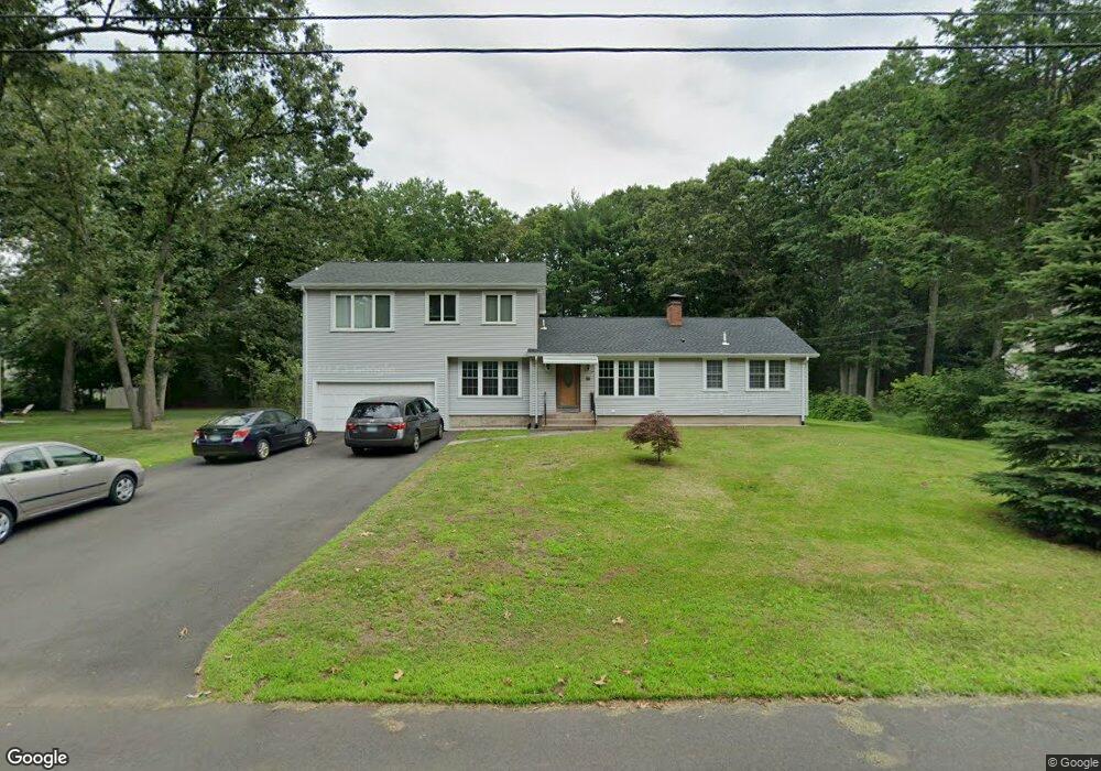 17 Tennyson Ave, North Haven, CT 06473 - photo 1