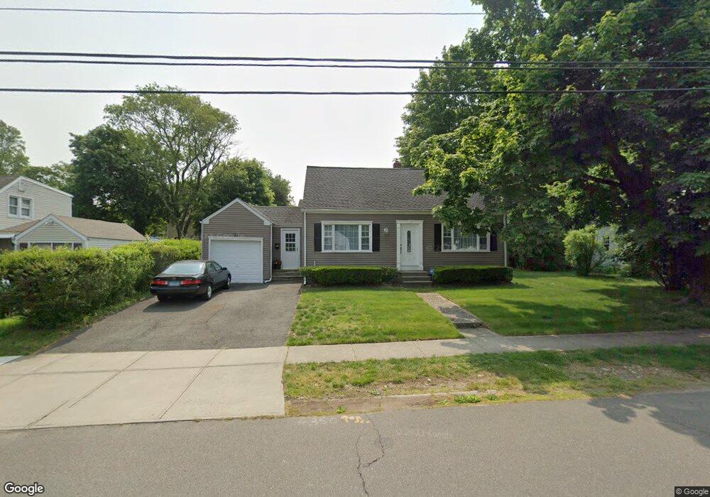 350 Hooker Rd, Bridgeport, CT 06610 - photo 1