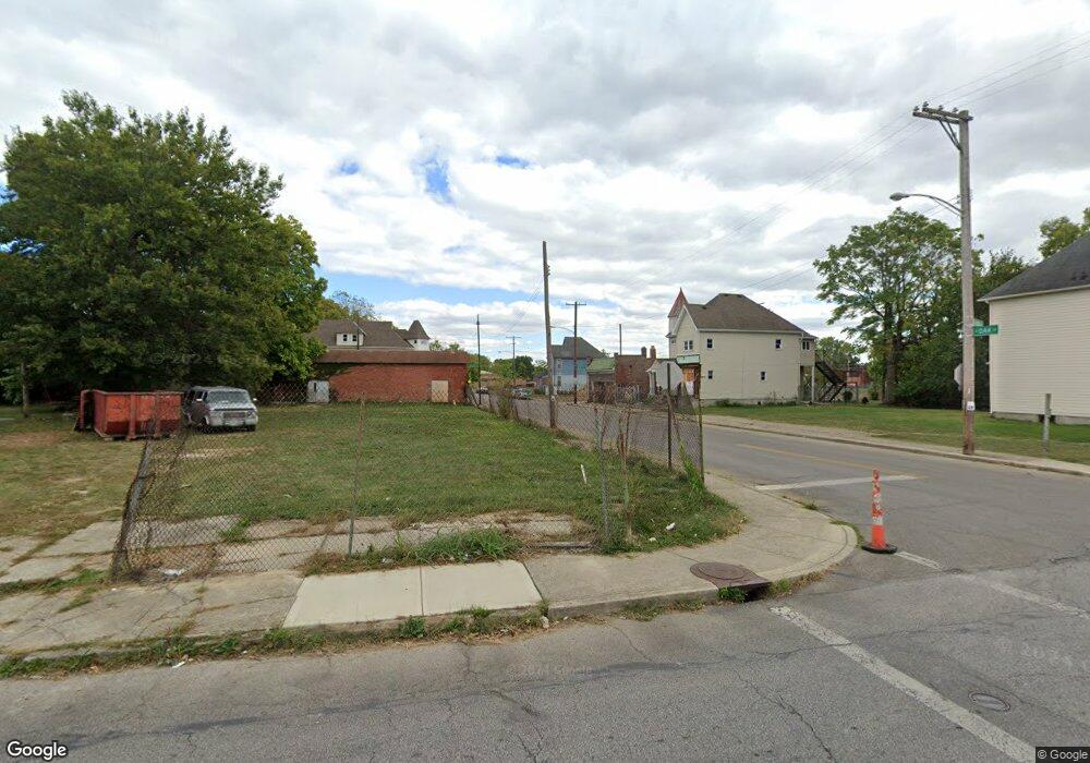 164 Wilson Ave, Columbus, OH 43205 - photo 1