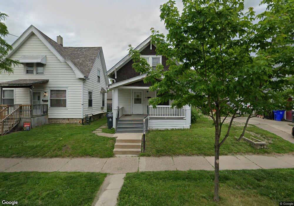 520 15th St SE, Cedar Rapids, IA 52403 - photo 1
