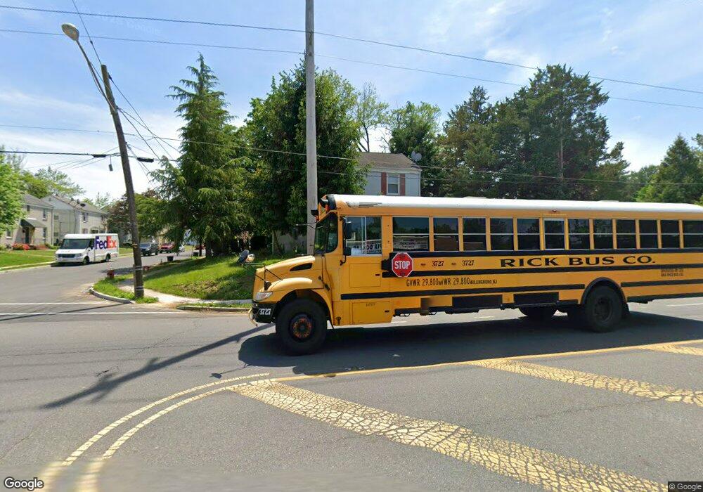 1961 N Olden Avenue Extension unit 2, Ewing, NJ 08618 - photo 1