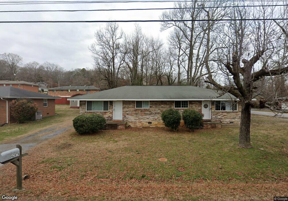 4207 Norcross Rd unit 1, Hixson, TN 37343 - photo 1