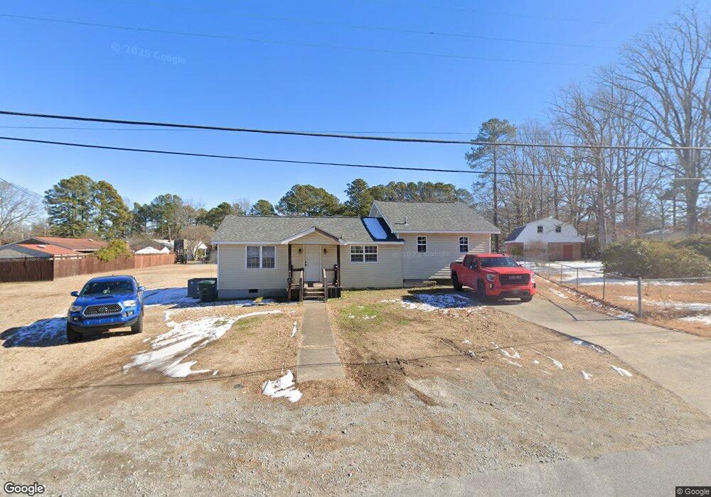720 Ashton St, Roanoke Rapids, NC 27870 - photo 1