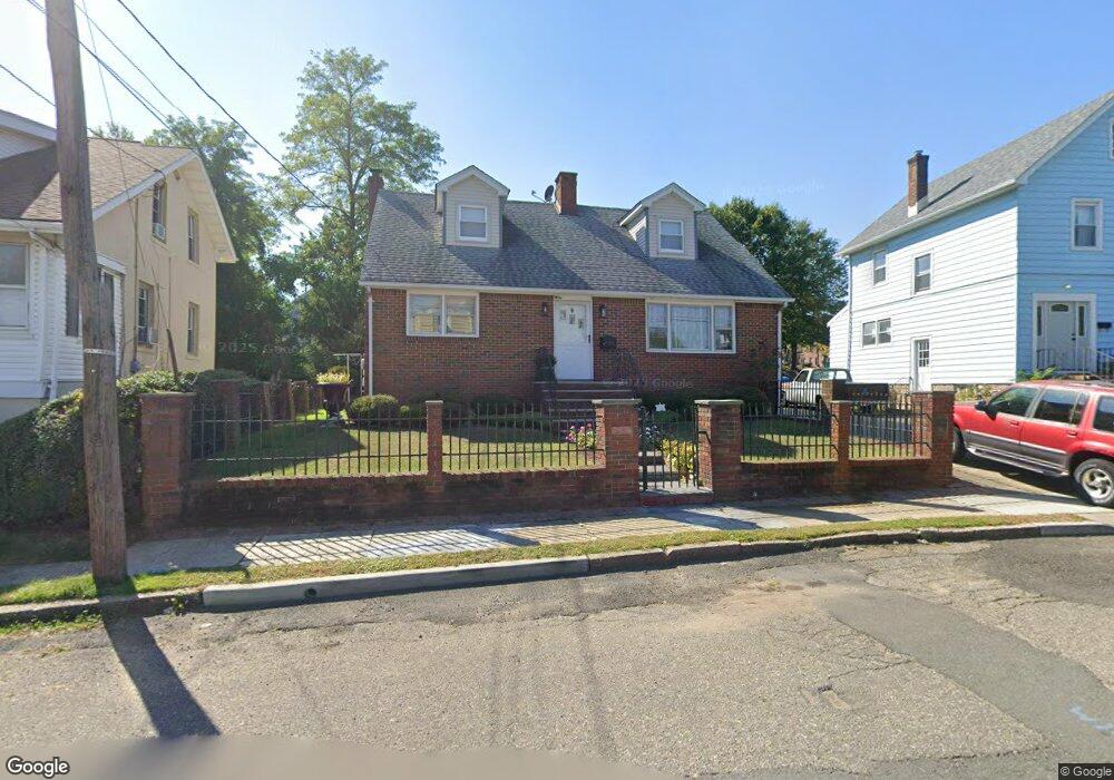 311 E Smith St, Woodbridge, NJ 07095 - photo 1