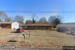 2109 Greencrest Dr, Gainesville, GA 30504