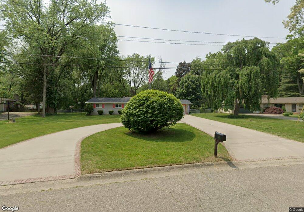 9241 Navajo Trail, Flushing, MI 48433 - photo 1