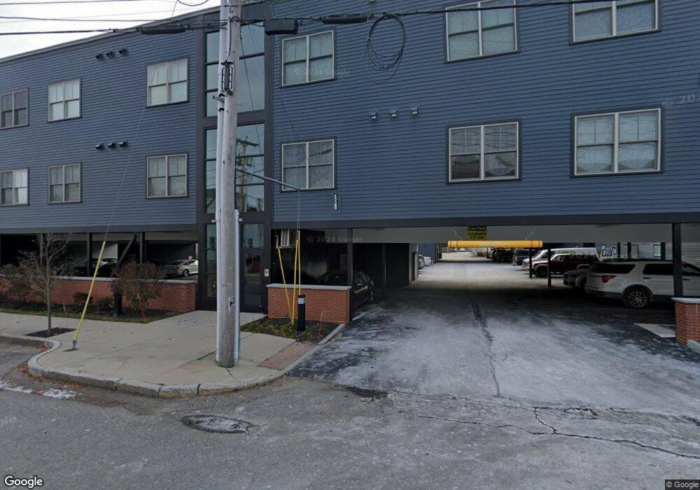 72 Ocean St unit 208, South Portland, ME 04106 - photo 1