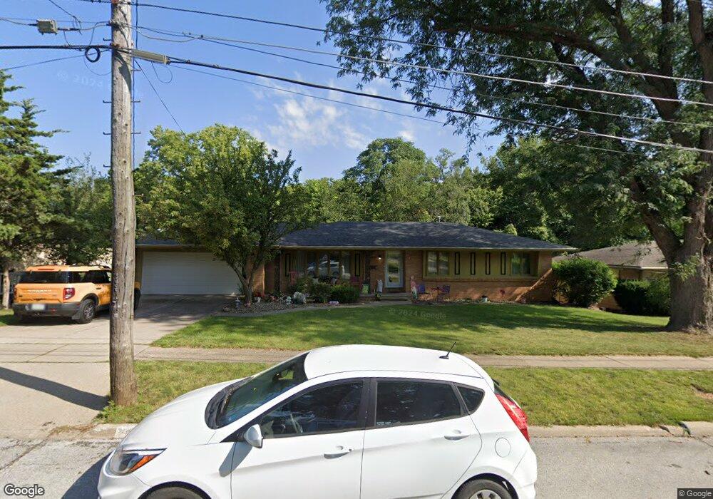 2803 Aurora Ave, Des Moines, IA 50310 - photo 1