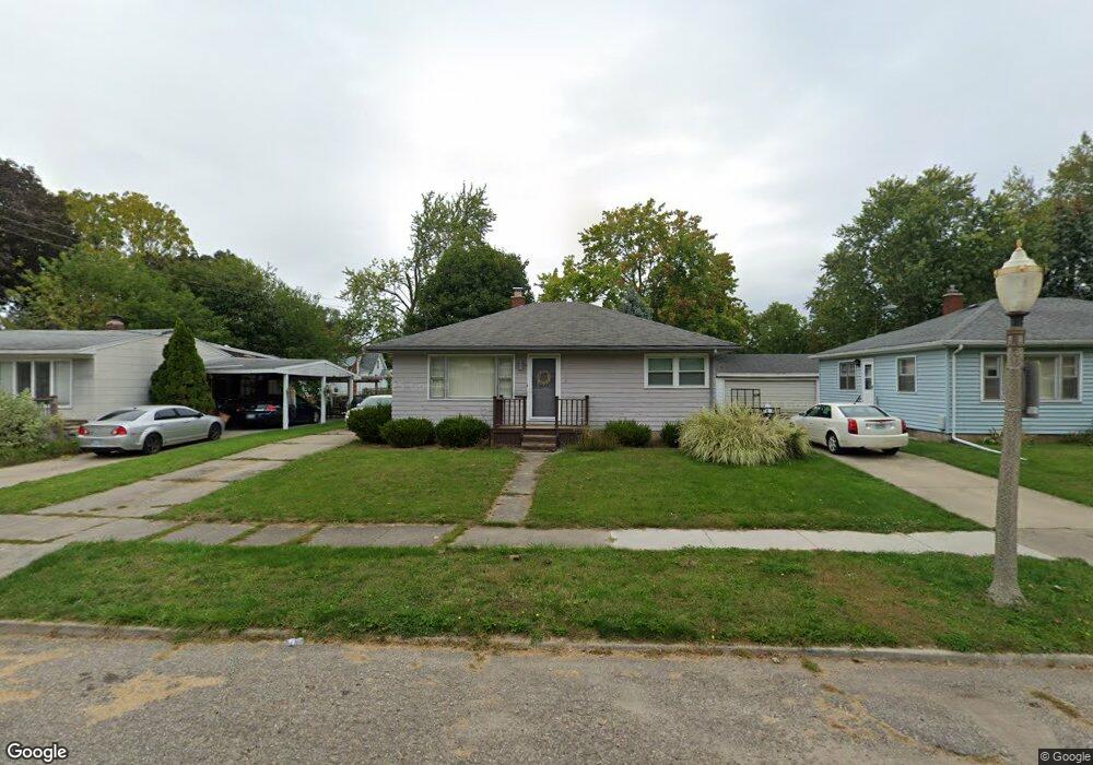 723 Samantha Ave, Lansing, MI 48910 - photo 1