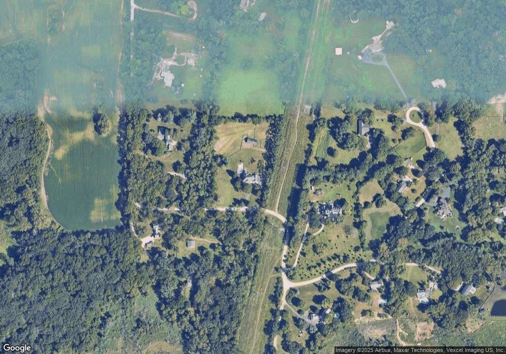 122 Deepwood Rd, Barrington, IL 60010 - photo 1