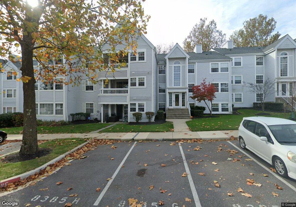 8385 Montgomery Run Rd unit B, Ellicott City, MD 21043 - photo 1