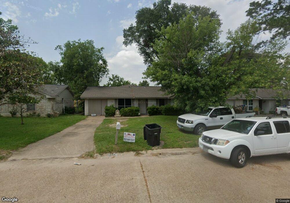 1514 Saddle Rock Dr, Houston, TX 77088 - photo 1