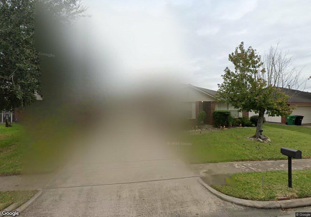 11135 Cayman Mist Dr, Houston, TX 77075 - photo 1