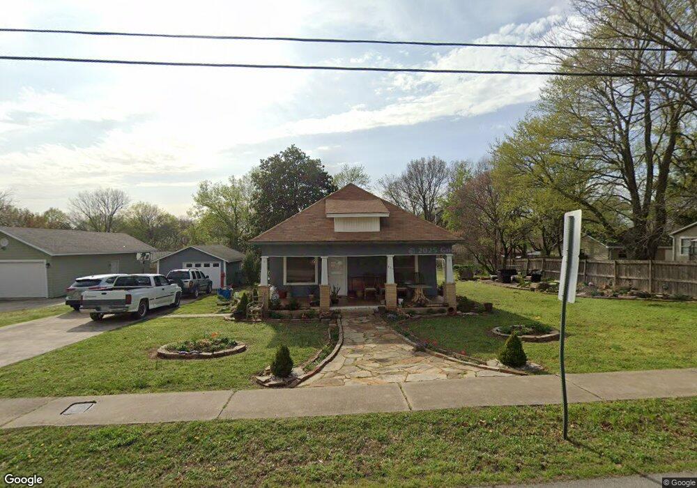 404 N Mock St, Prairie Grove, AR 72753 - photo 1