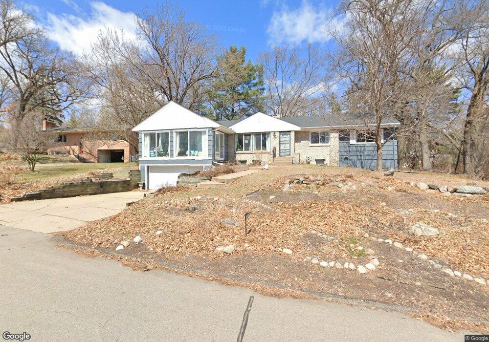 14036 Royal Ct, Minnetonka, MN 55345 - photo 1