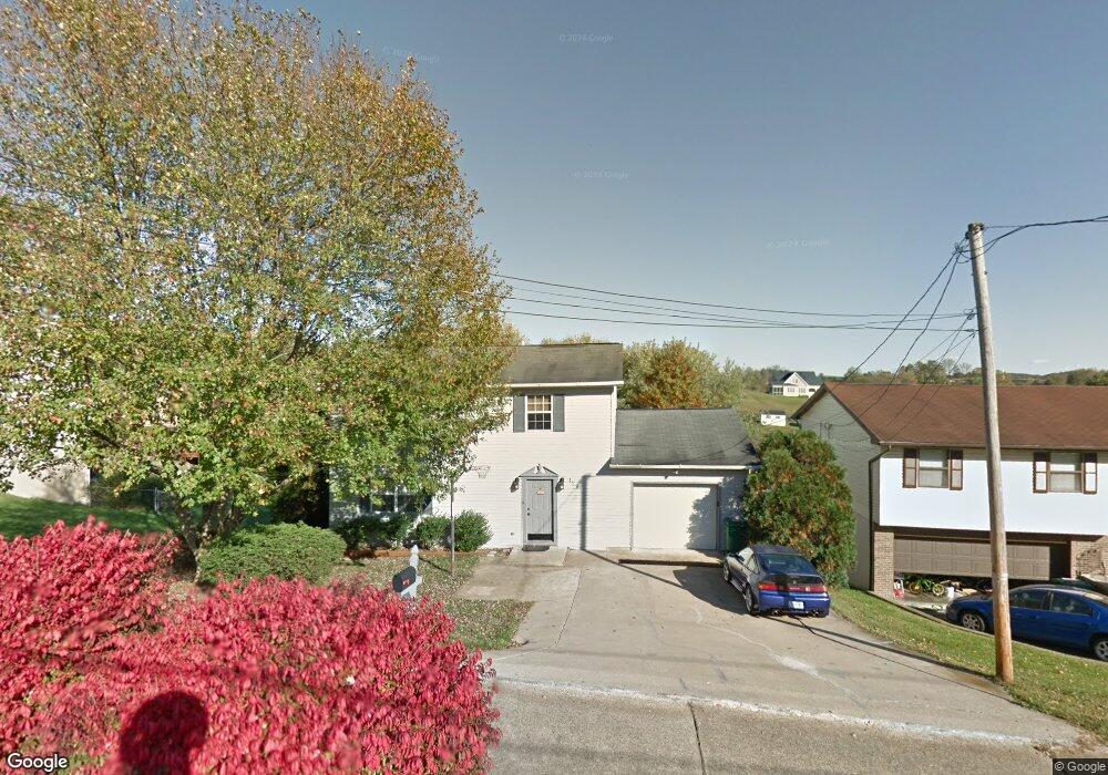 129 Timberlake Cir, Scott Depot, WV 25560 - photo 1