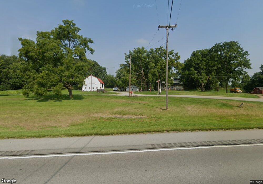 11872 N Roanoke Rd, Roanoke, IN 46783 - photo 1