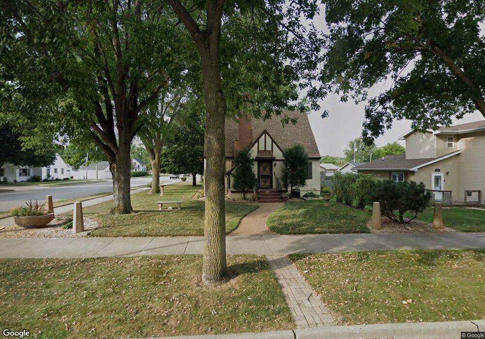 1001 N State St, New Ulm, MN 56073 - photo 1