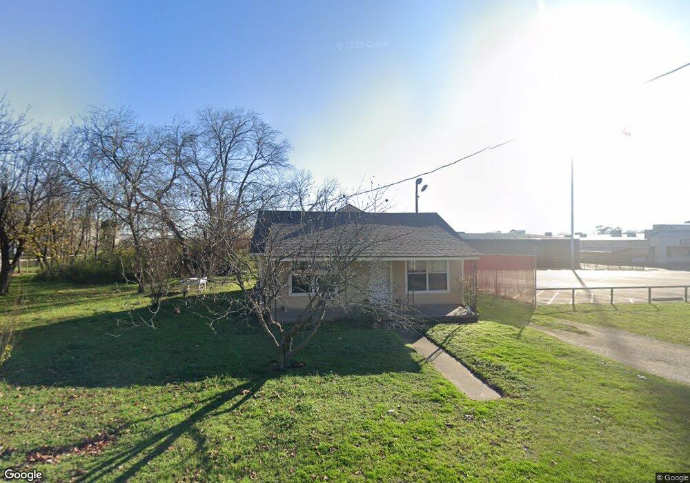 511 Acme St, Denton, TX 76205 - photo 1
