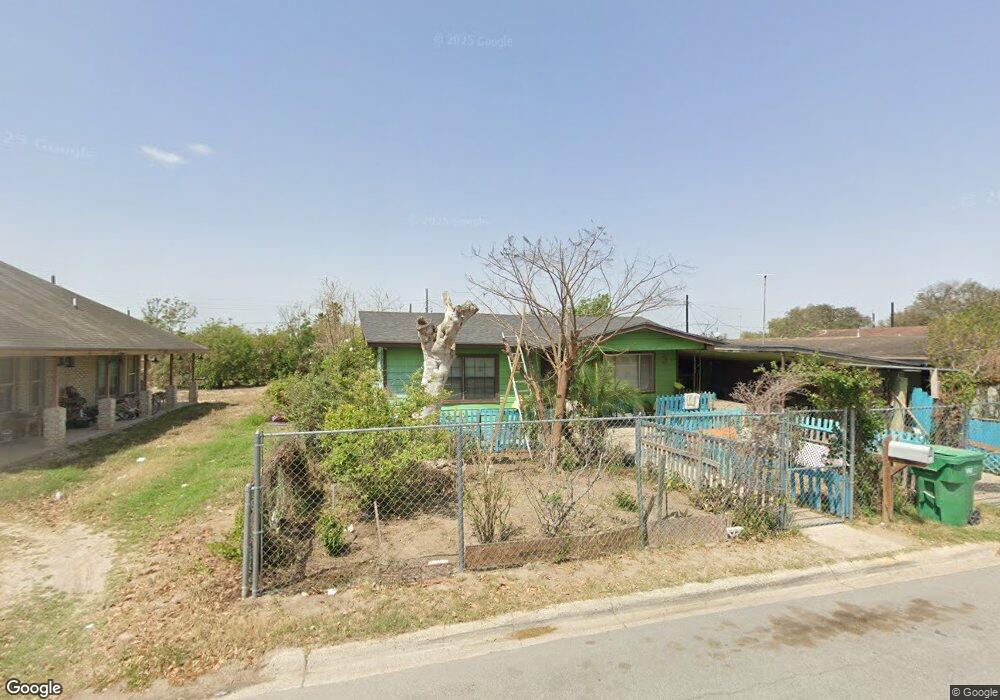 413 N Flag St, Pharr, TX 78577 - photo 1