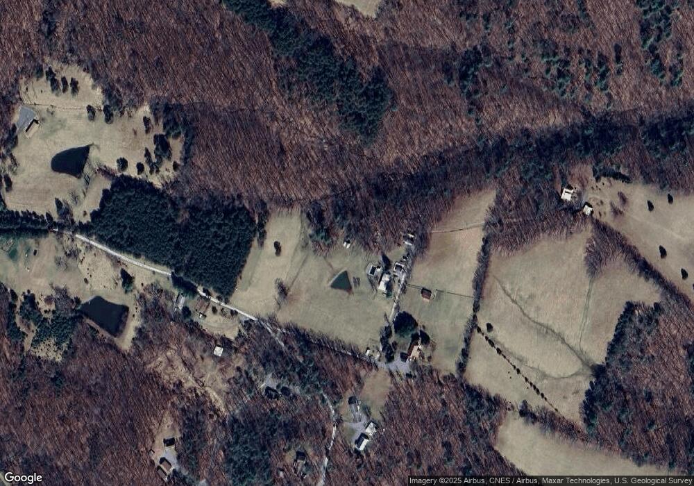 61 Murphy Ct, Berkeley Springs, WV 25411 - photo 1