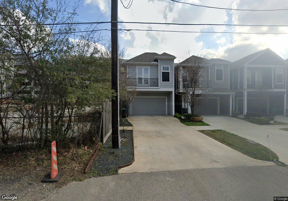 352 W 26th St, Houston, TX 77008 - photo 1