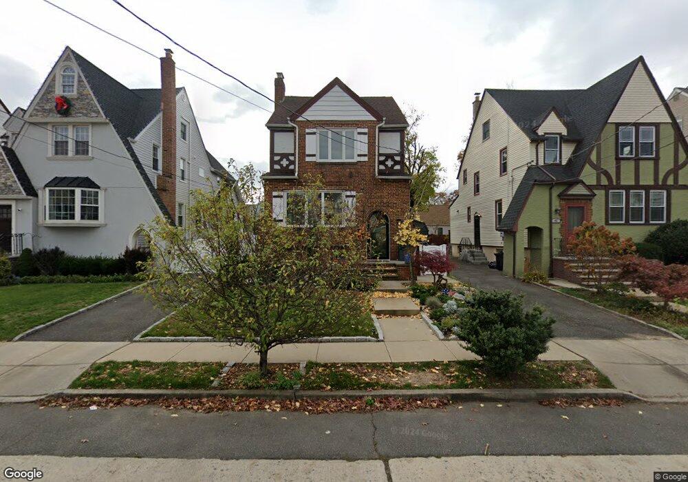 46 Orleans Rd, Valley Stream, NY 11581 - photo 1