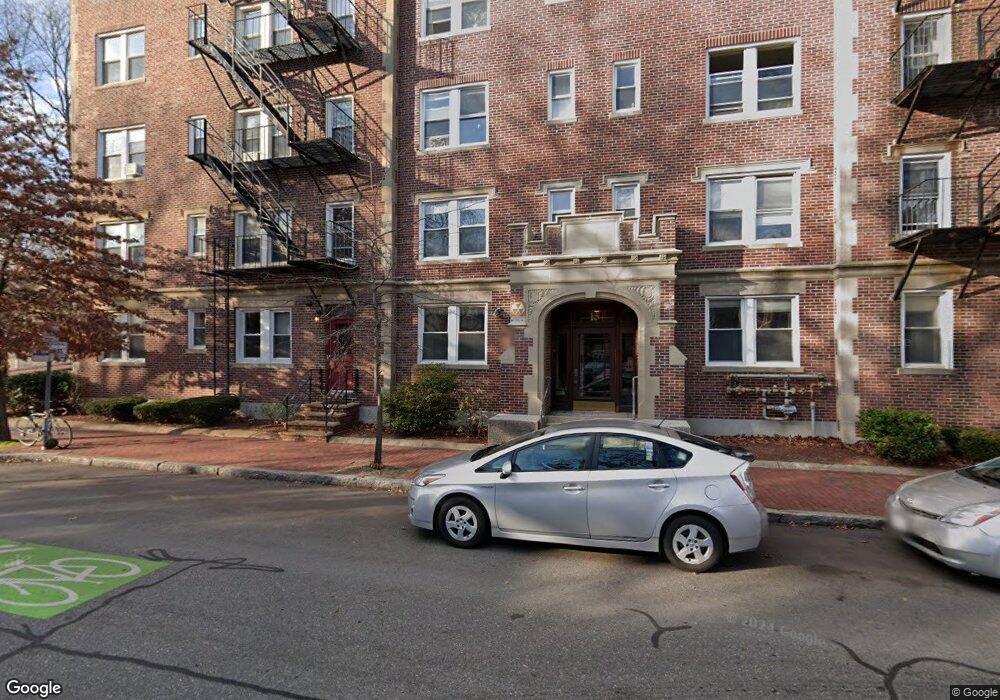 15 Linnaean St unit 8, Cambridge, MA 02138 - photo 1