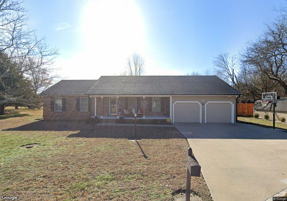 3630 Dirr Ave, Parsons, KS 67357 - photo 1