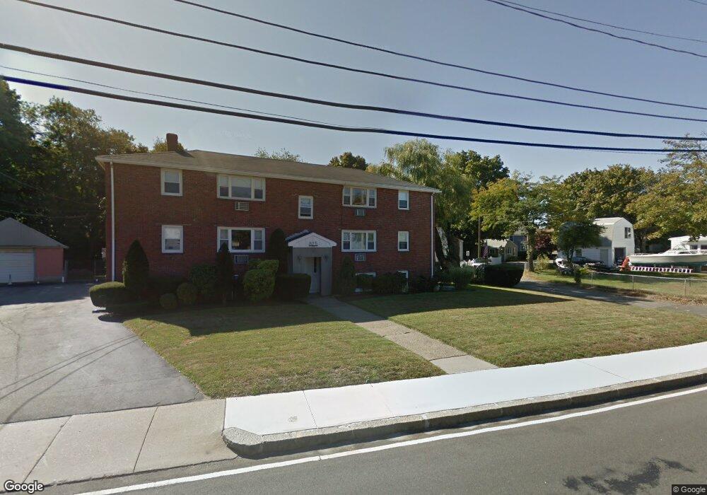 825 Sea St unit 4, Quincy, MA 02169 - photo 1