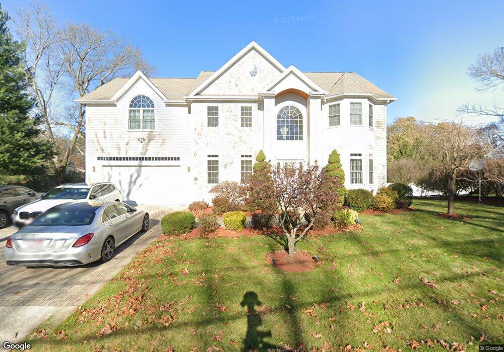 27 Macarthur Rd, Wellesley, MA 02482 - photo 1