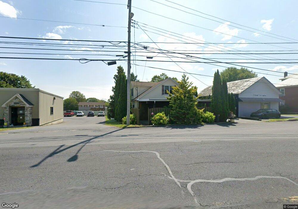 1120 Flory Ave, Pen Argyl, PA 18072 - photo 1