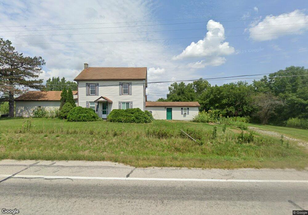 502 W Markle Rd, Huntington, IN 46750 - photo 1