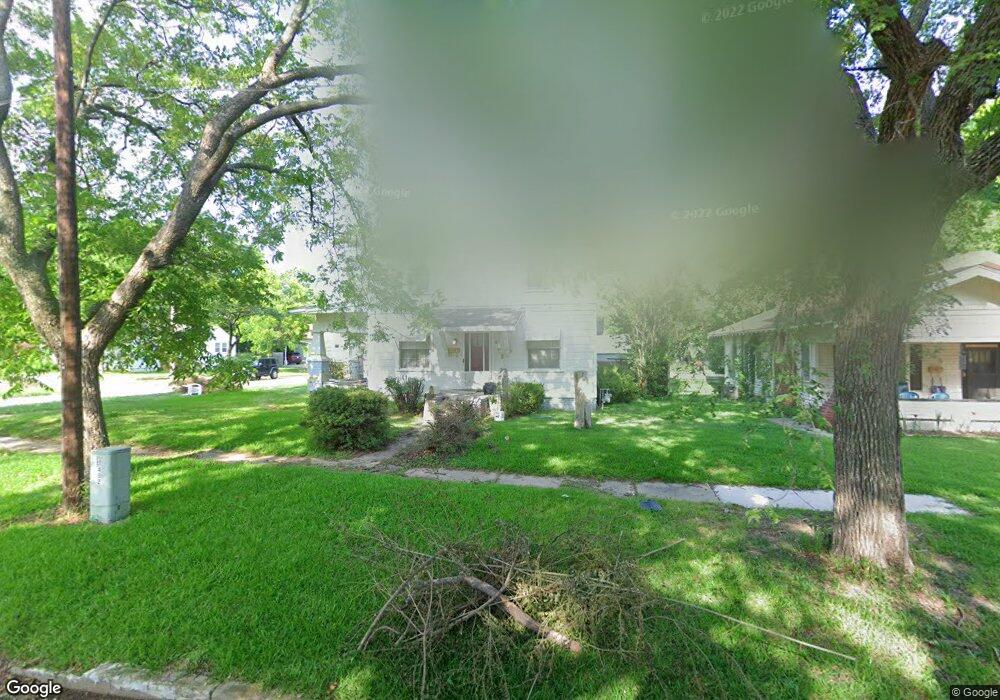 402 F St SW, Ardmore, OK 73401 - photo 1