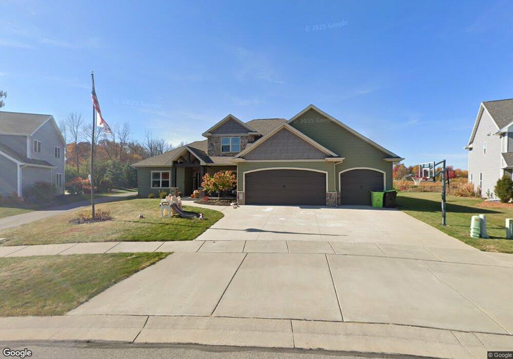 N9383 Emily Ln, Appleton, WI 54915 - photo 1