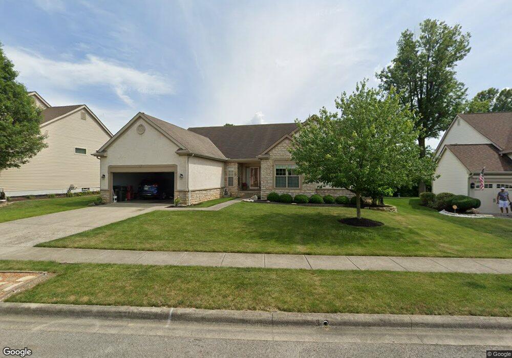 6011 Carnegie Cove Ct, Columbus, OH 43213 - photo 1