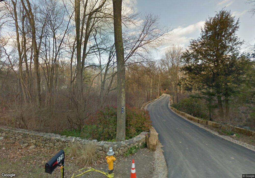 927 Weed St, New Canaan, CT 06840 - photo 1