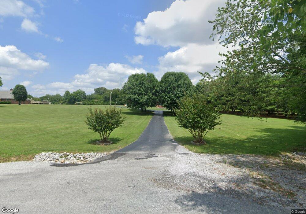 277 Country Ln, Manchester, TN 37355 - photo 1