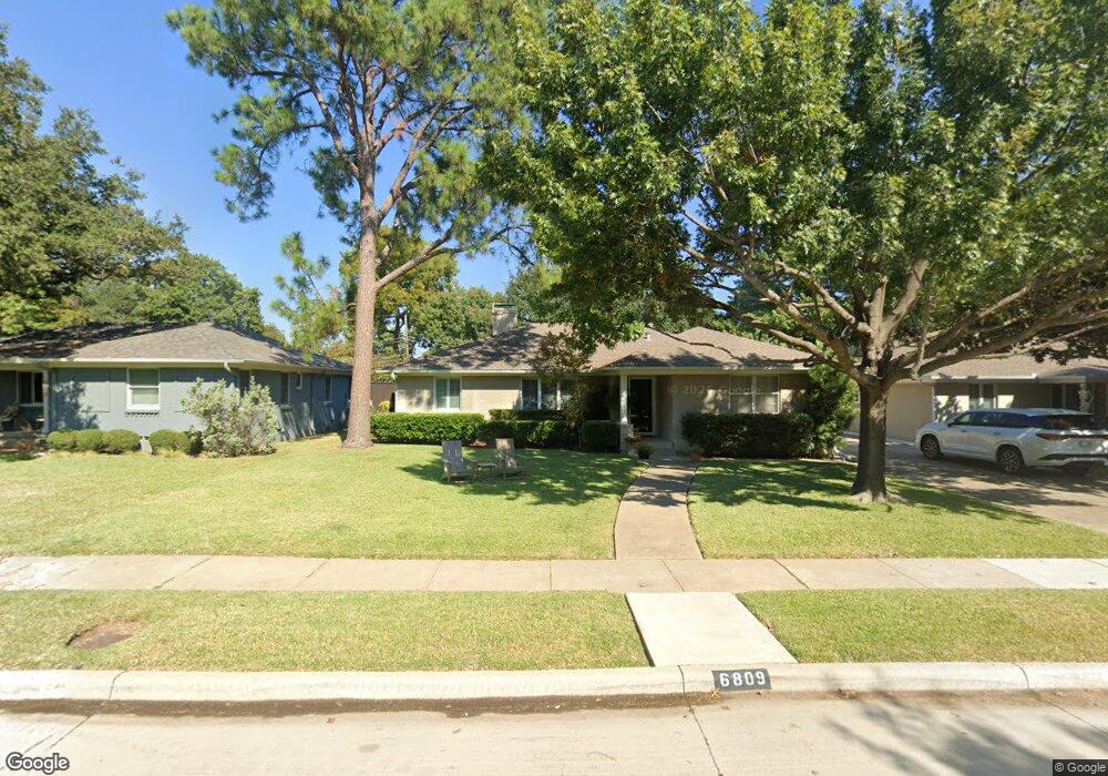 6809 Ravendale Ln, Dallas, TX 75214 - photo 1