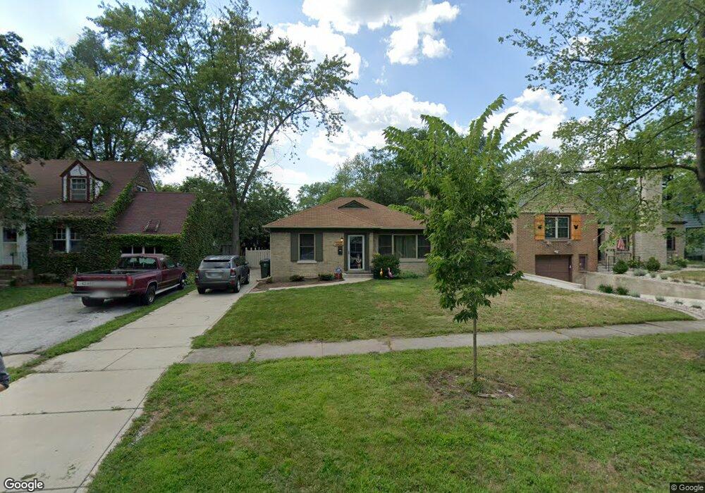 18334 Dundee Ave, Homewood, IL 60430 - photo 1