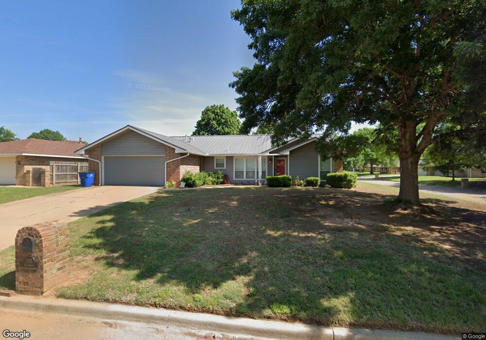 2501 Sue St, Duncan, OK 73533 - photo 1