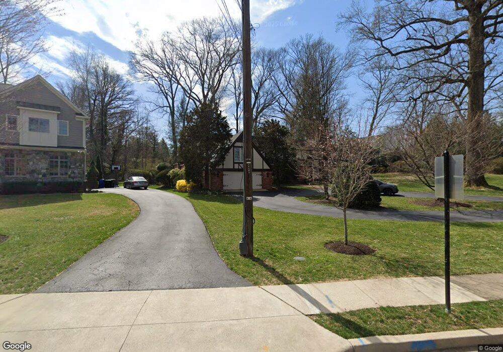 5714 Little Falls Rd, Arlington, VA 22207 - photo 1